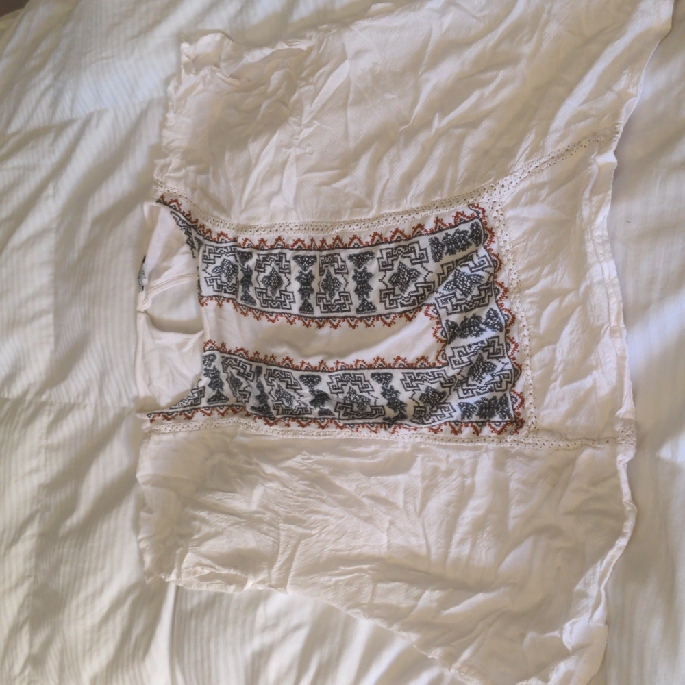 2x Lucky Brand gauze short sleeved shirt with stitching detail